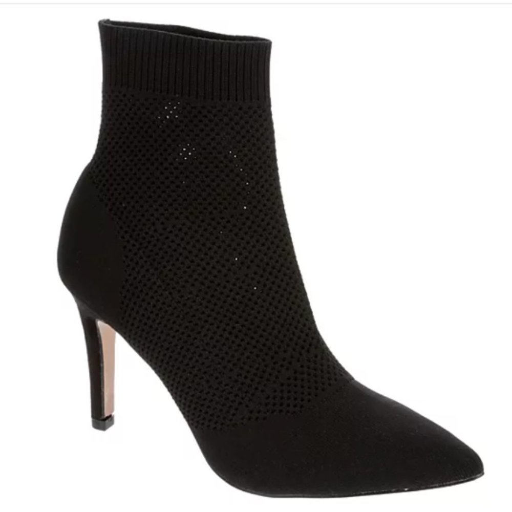 MIA WOMENS MCKINLEY DRESS BOOTIE - BLACK
